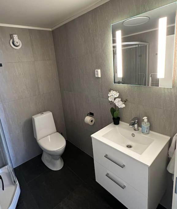 Moderne Sentral Leilighet Med 3 Soverom - Saltus Τρόμσο Εξωτερικό φωτογραφία